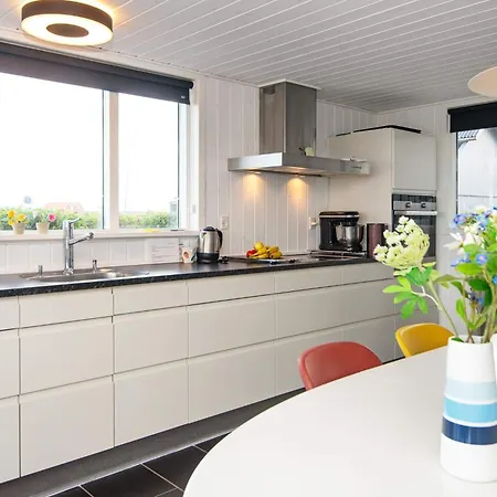 6 Person Holiday In Hemmet