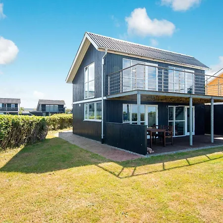 6 Person Holiday In * Hemmet