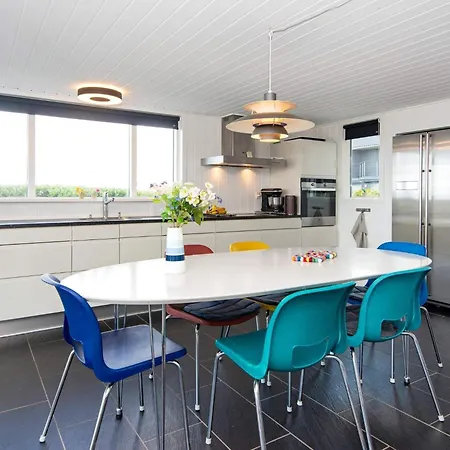6 Person Holiday In Hemmet
